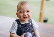 Prijenos težine kod bebe važan je za motorički razvoj